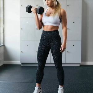 Zyia active relfective capris size 12 like new